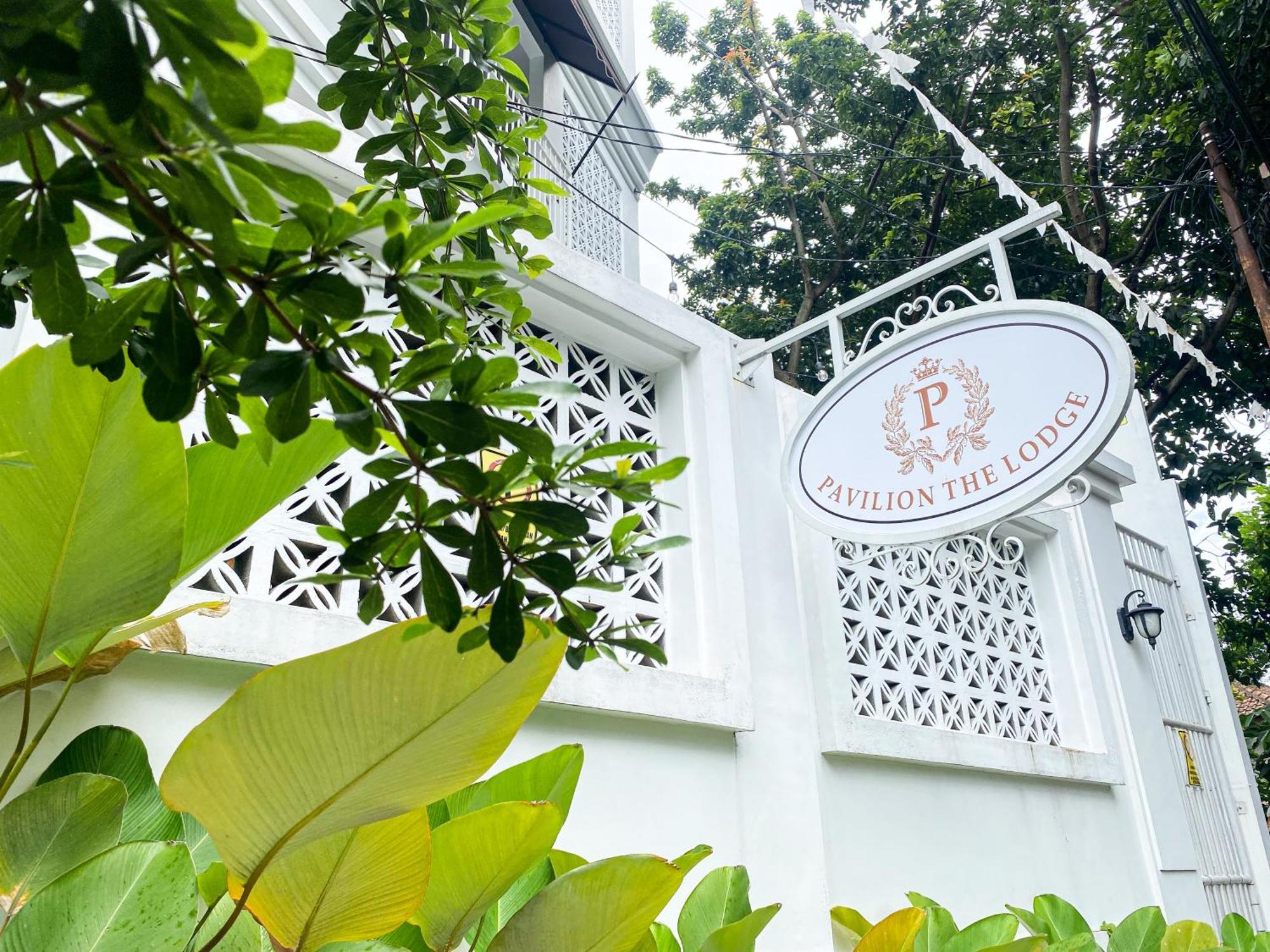 Pavilion The Lodge Bandung Esterno foto